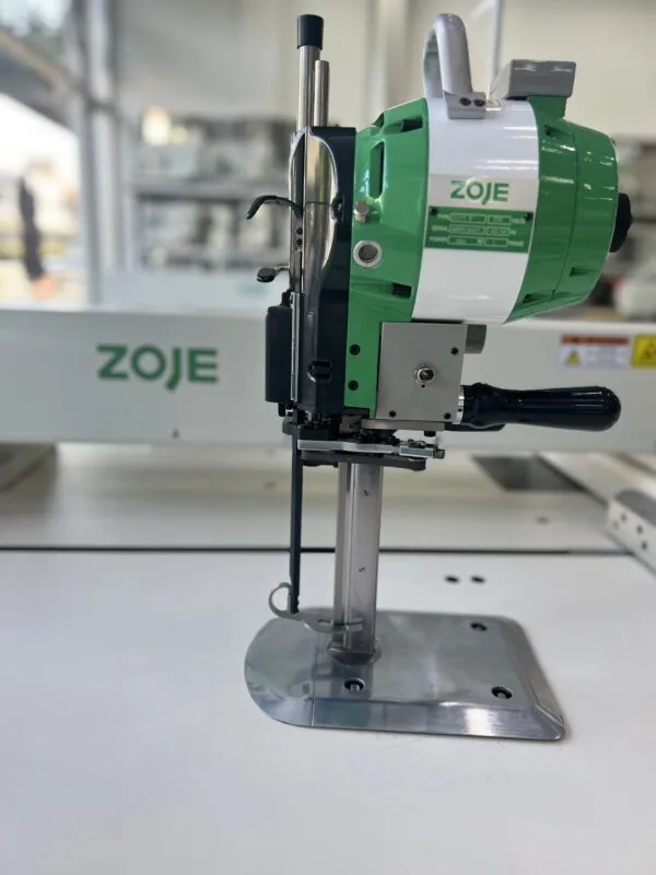 Zoje ZJ3-550W-8" vista frontal foto 3